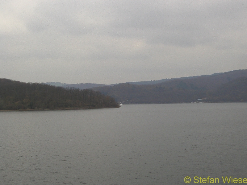 Dueren: Rursee (Blick in die Ferne)