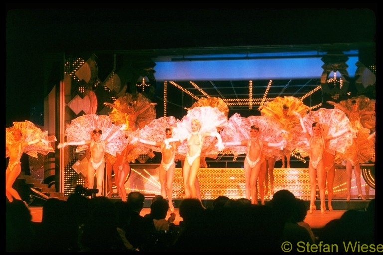 Paris: Moulin Rouge (Moulin Rouge 04)