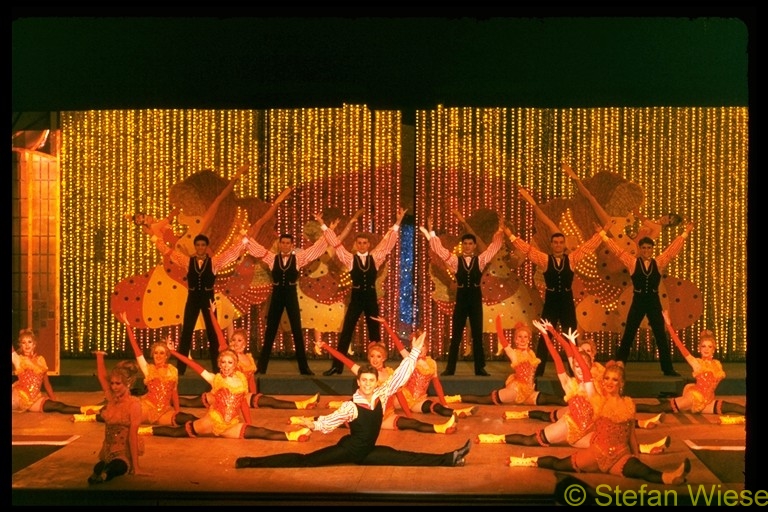 Paris: Moulin Rouge (Moulin Rouge 18)