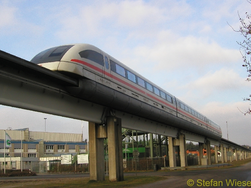 Transrapid (Testzug in Emsland)