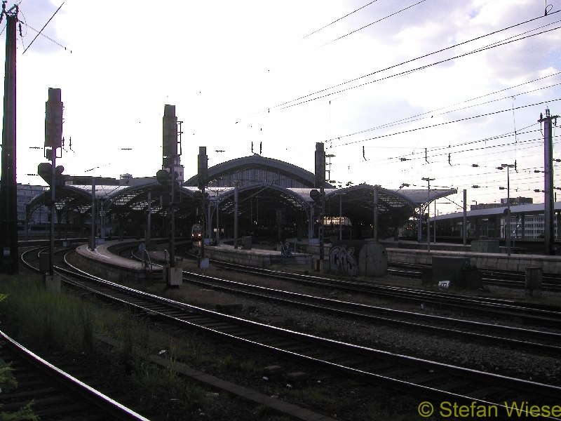 Koeln: Hauptbahnhof (Einfahrt von Deutz)