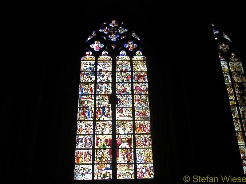 Koeln: Dom (Domfenster von Innen)