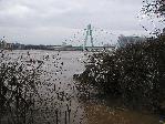 Koeln: Hochwasser Jan 2003 (Deutzer Bruecke und Schokoladenmuseum)